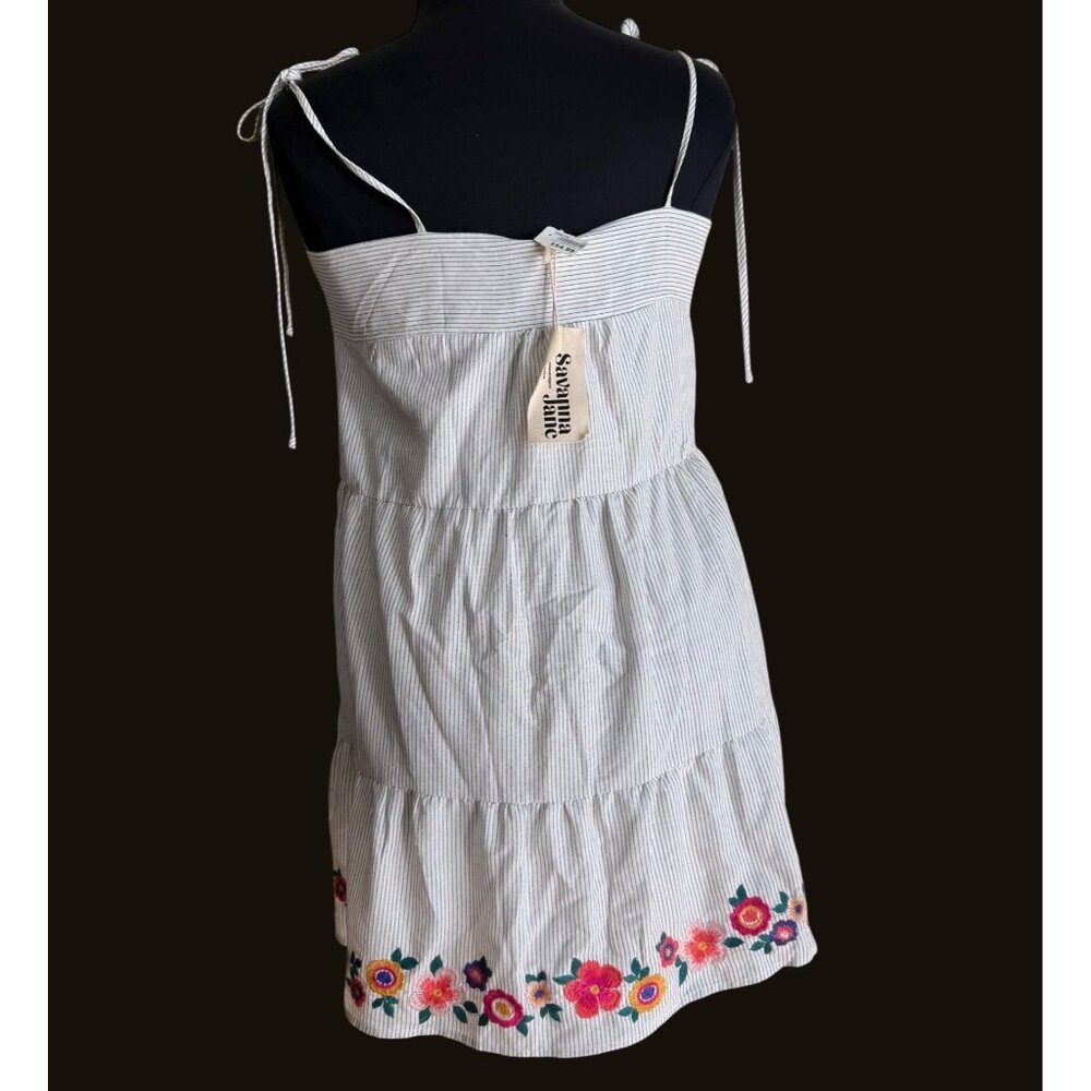 NWT size L Savanna Jane Womens Striped Sundress Embroidered Floral Boho Sleevele - Picture 5 of 11
